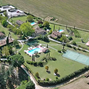 Monsignor Della Casa Country & Italië